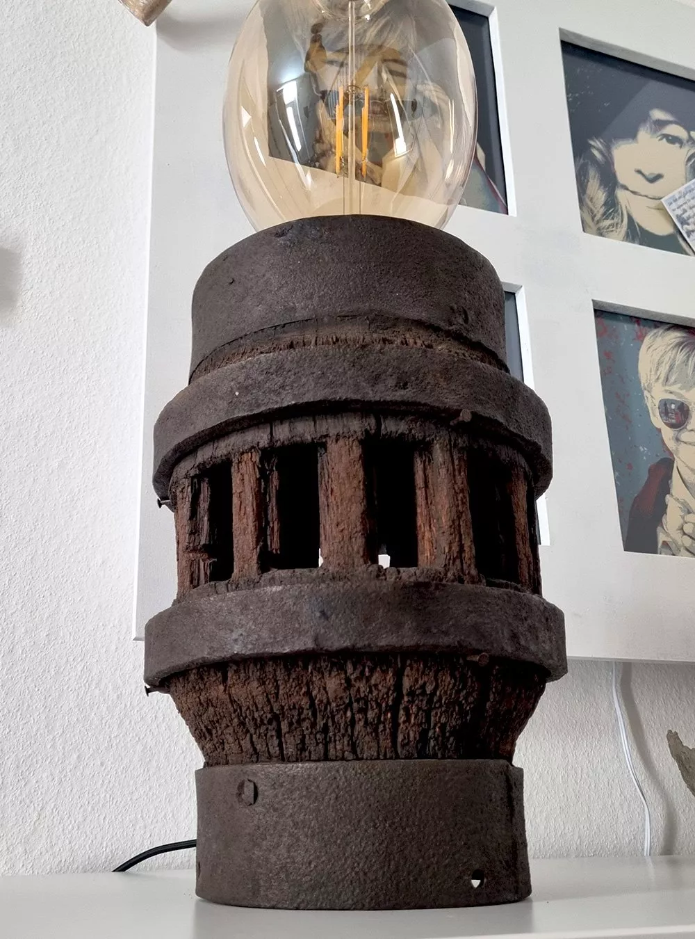 Lampe von Künstlerin Rike WolkeSieben
